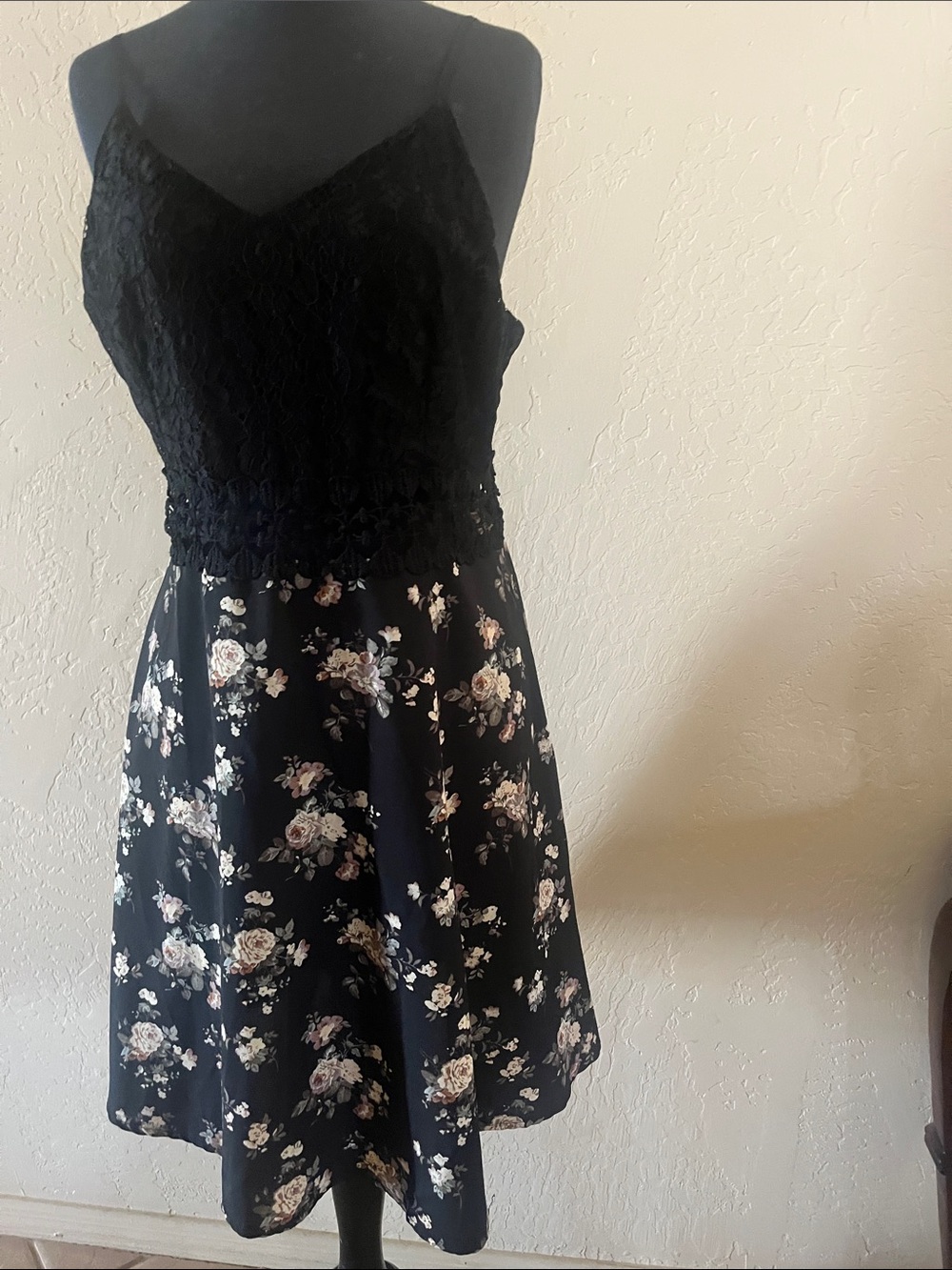 SHEIN Black Floral Lace Mini Dress